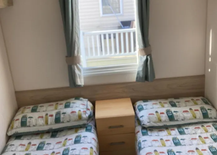 Towyn Golden Gate Rentals 153